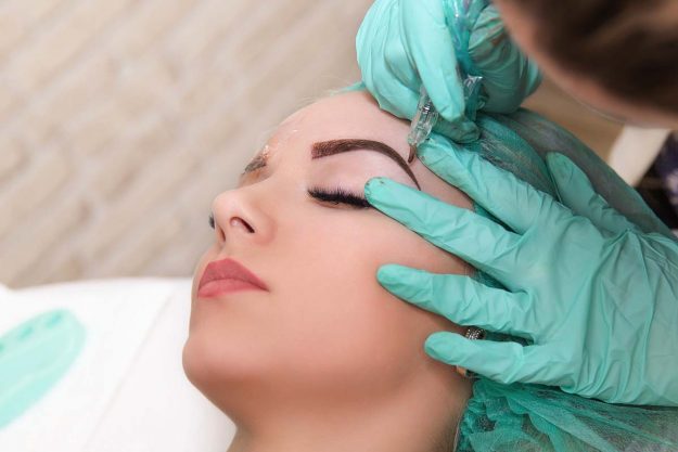 Dr Ellie Dyson Berkshire Permanent Makeup Eyebrow Banner Dr Ellie Dyson Berkshire Permanent Makeup Eyebrow Banner